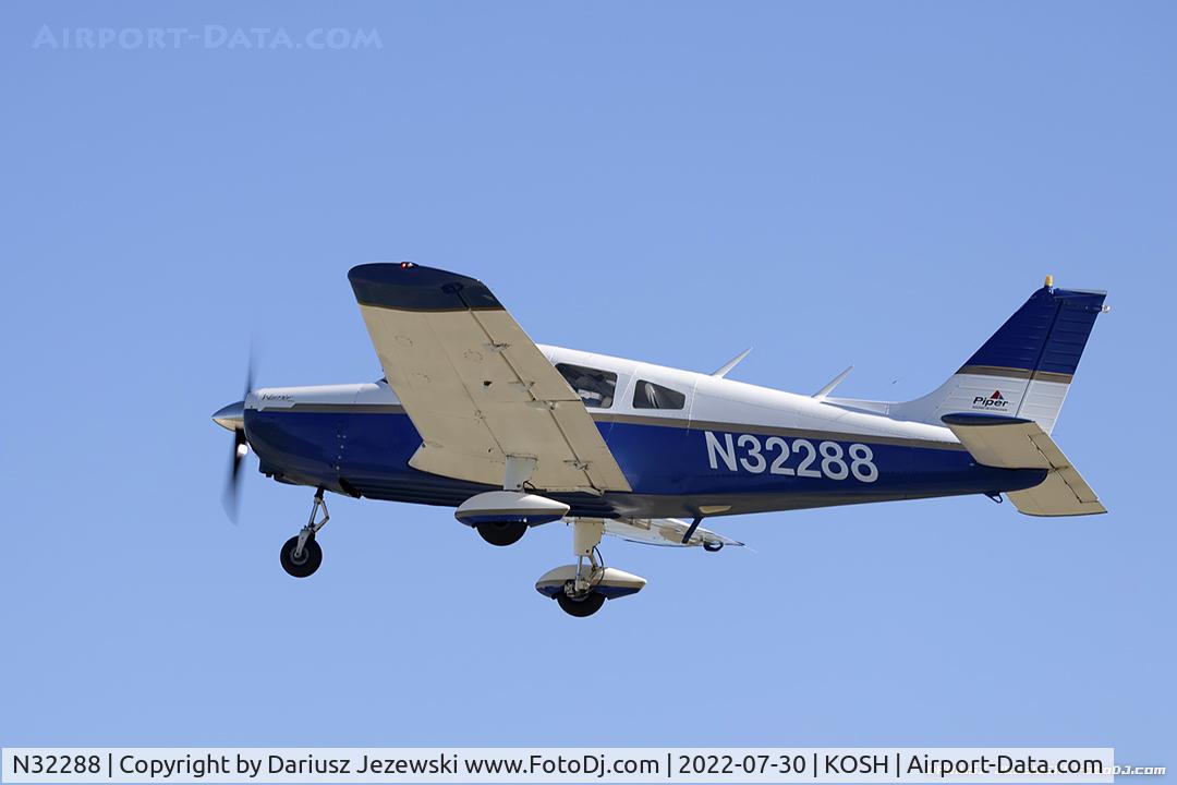 N32288, 1974 Piper PA-28-151 C/N 287515112, Piper PA-28-151 Cherokee Warrior  C/N 287515112, N32288