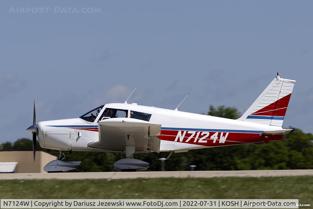 N7124W, 1962 Piper PA-28-180 C/N 28-921, Piper PA-28-180 Cherokee  C/N 28-921, N7124W