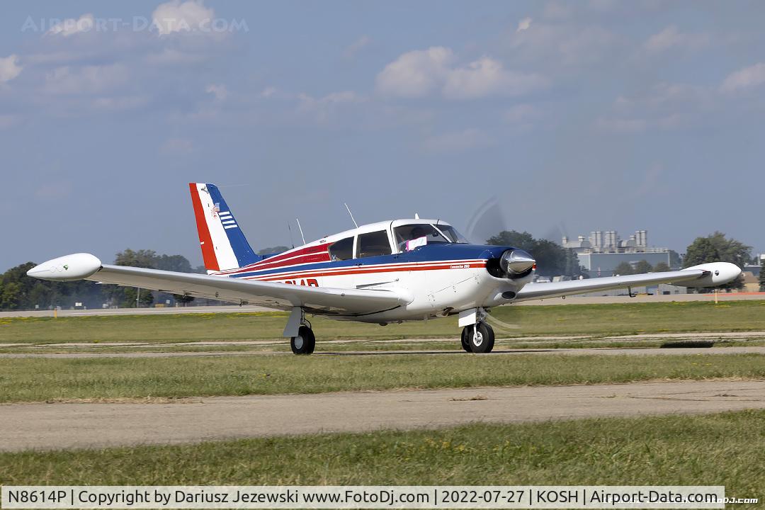 N8614P, 1964 Piper PA-24-260 Comanche C/N 24-4065, Piper PA-24-160 Comanche  C/N 24-4065, N8614P
