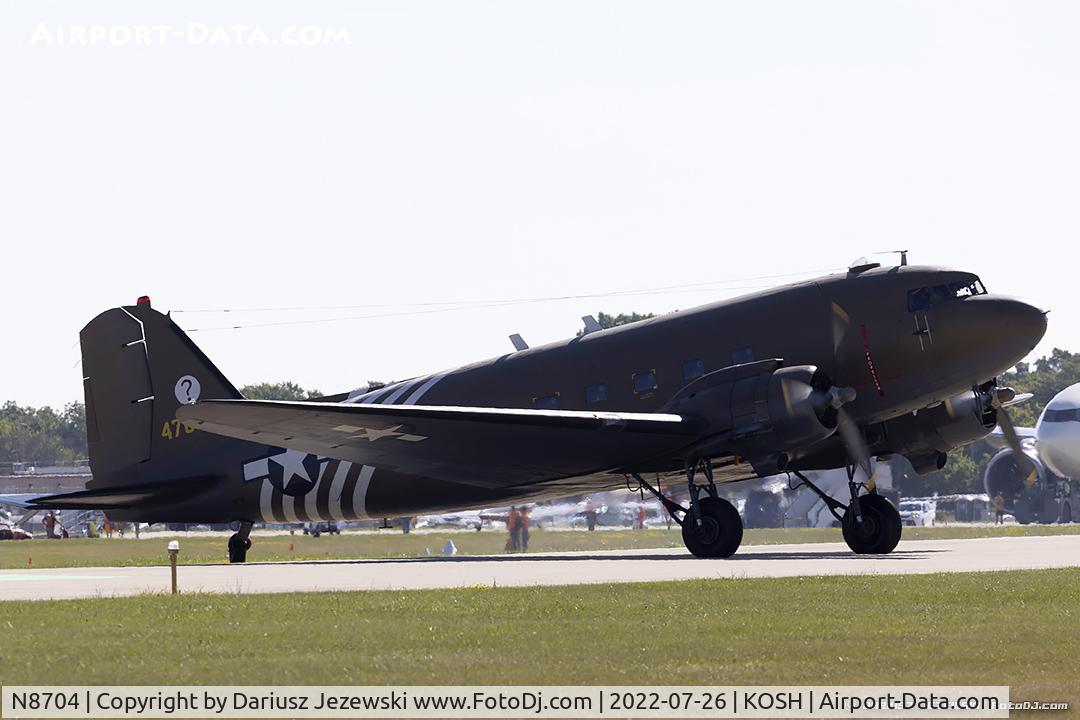 N8704, 1944 Douglas DC3C-S4C4G (TC-47B-30-DK) C/N 33048, Douglas DC-3C-S4C4G  C/N 33048 - Yankee Air Museum, N8704