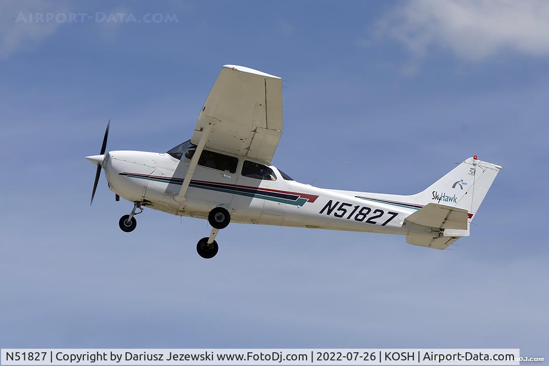 N51827, 2002 Cessna 172R C/N 17281108, Cessna 172R Skyhawk  C/N 17281108, N51827
