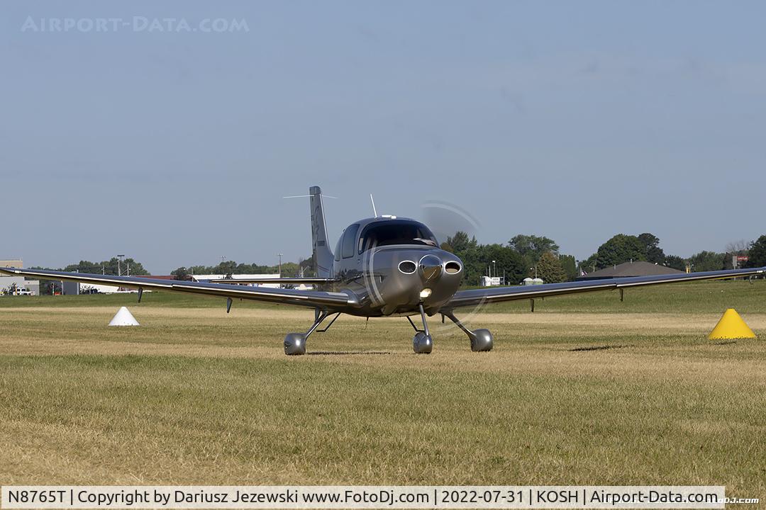 N8765T, 2007 Cirrus SR22 C/N 2582, Cirrus SR22  C/N 2582, N8765T