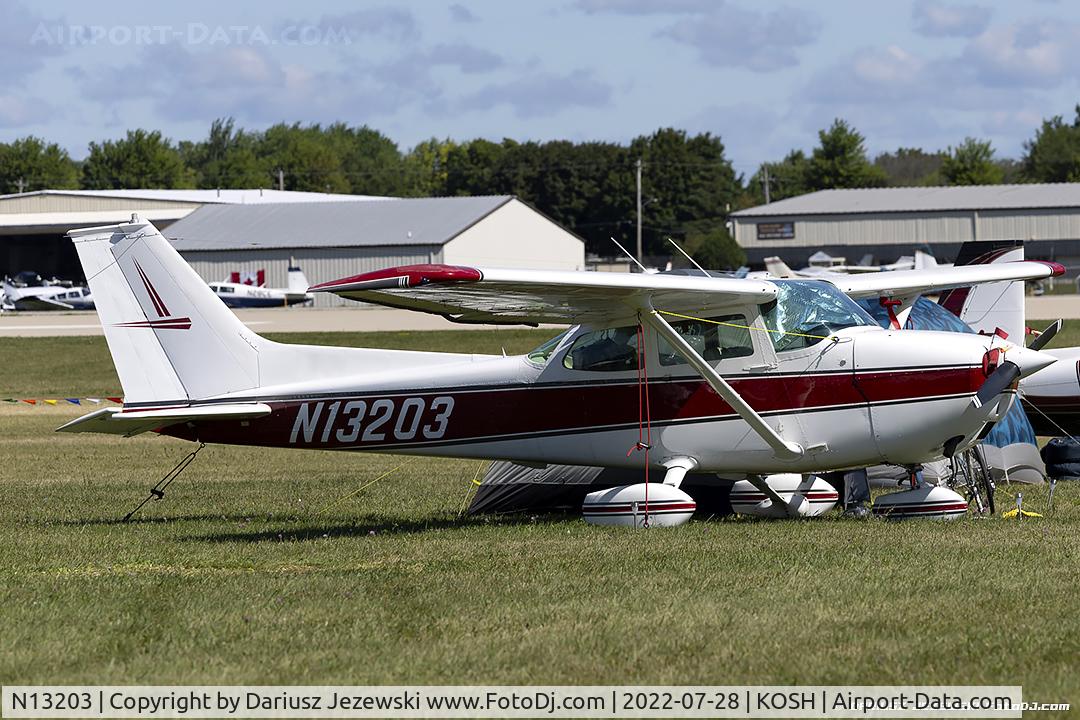 N13203, 1973 Cessna 172M C/N 17262570, Cessna 172M Skyhawk  C/N 17262570, N13203