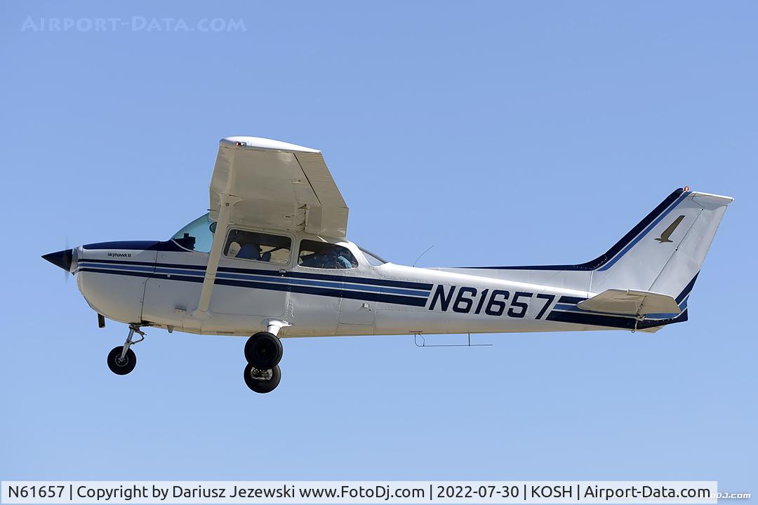 N61657, 1975 Cessna 172M C/N 17264706, Cessna 172M Skyhawk  C/N 17264706, N61657