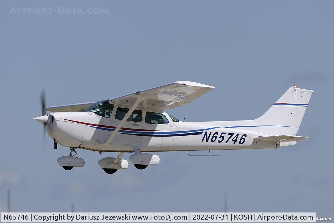 N65746, 1982 Cessna 172P C/N 17275851, Cessna 172P Skyhawk  C/N 17275851, N65746
