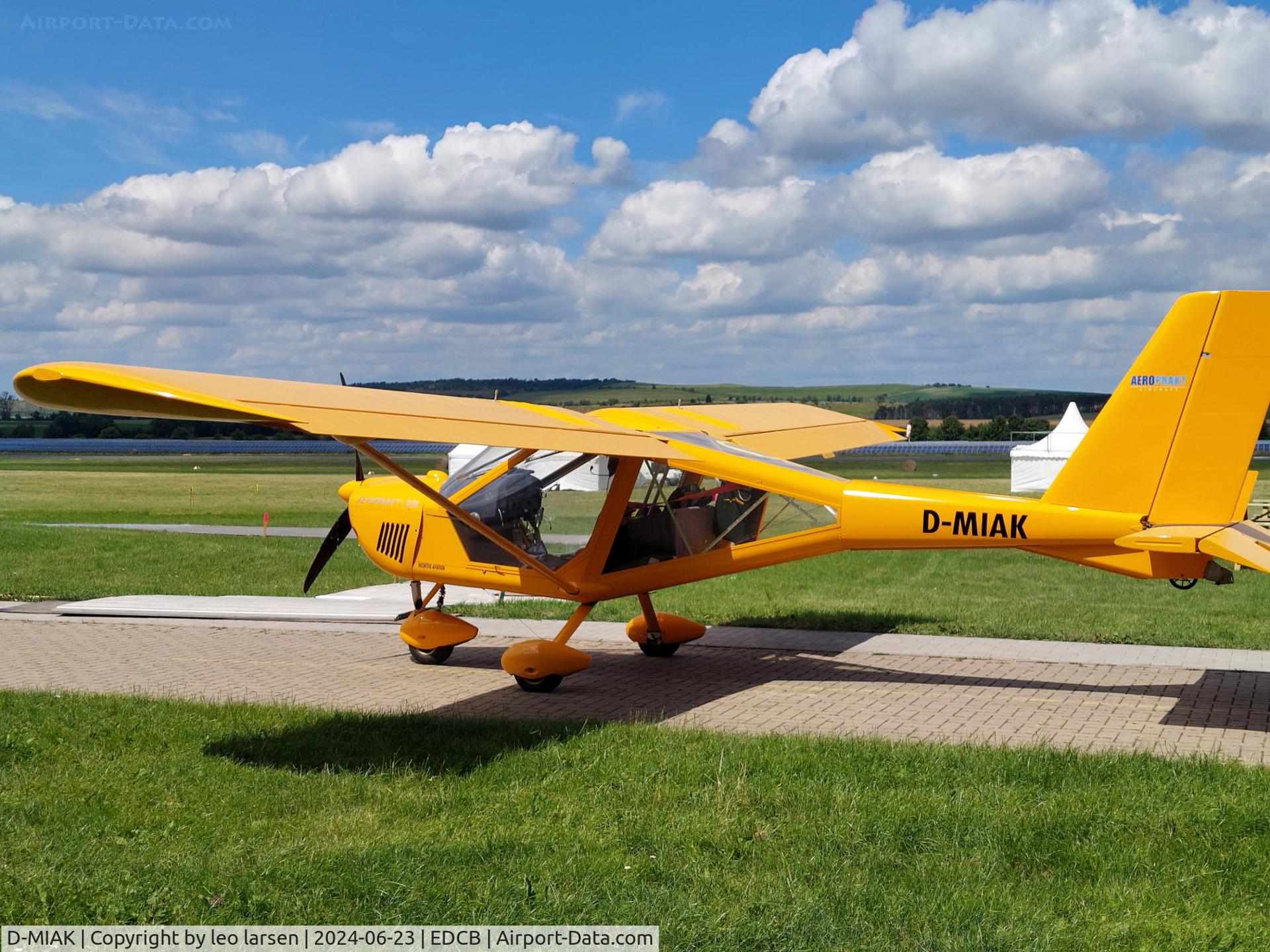 D-MIAK, 2011 Aeroprakt A-22L Vision C/N A-22L-11-0048, Ballenatedt 23.6.2024