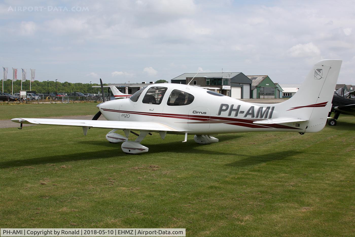 PH-AMI, 2009 Cirrus SR20 C/N 1341, at ehmz