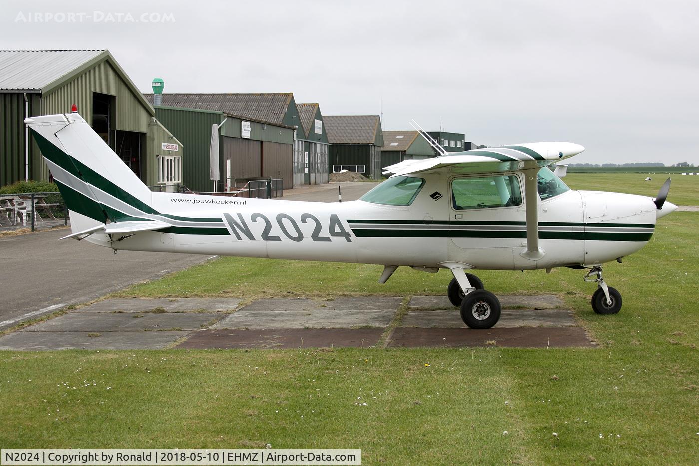 N2024, 1973 Cessna 150L C/N 15074157, at ehmz