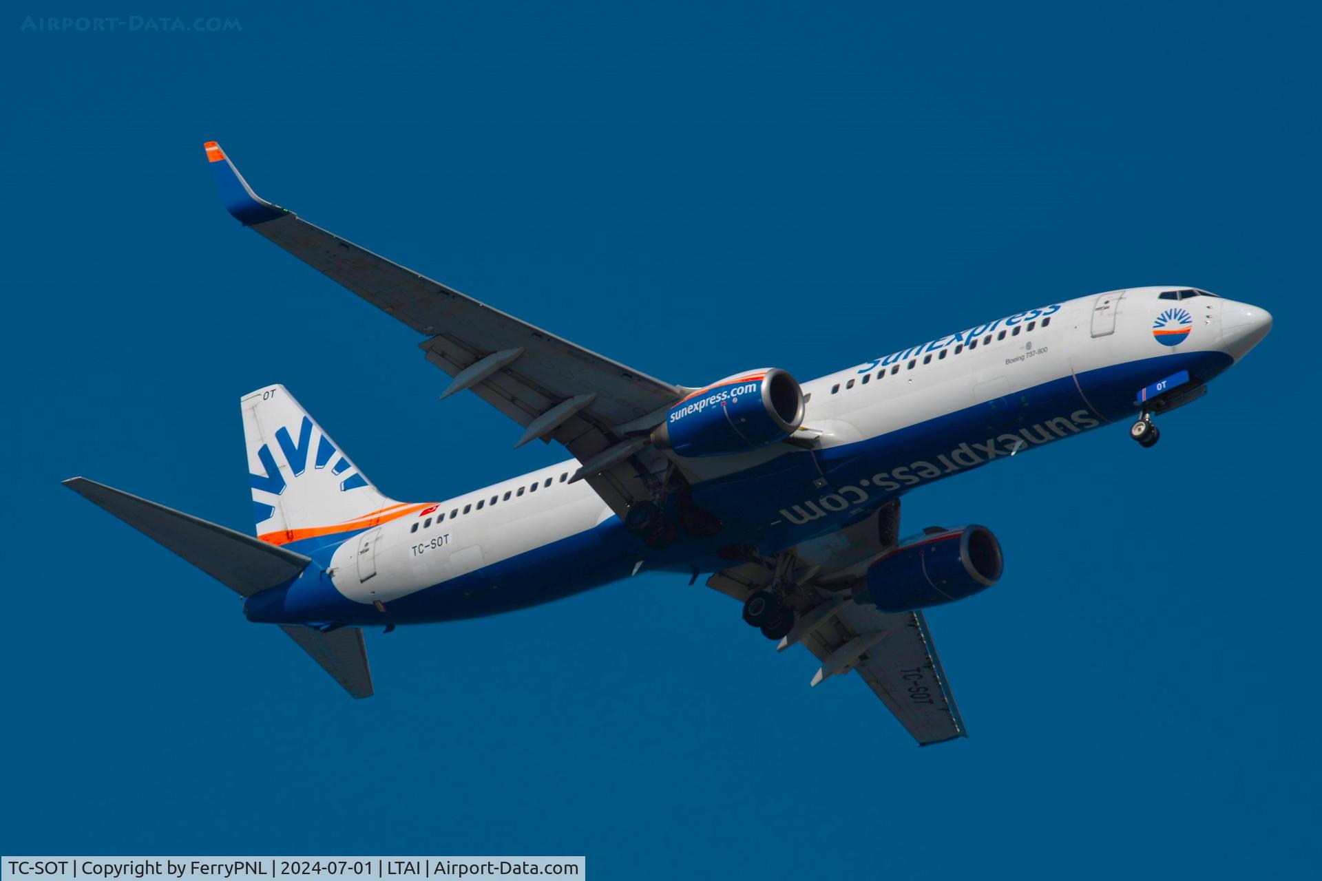 TC-SOT, 1999 Boeing 737-8Z9(WL) C/N 28178, Former Lauda Air and SunExpress Germany B738