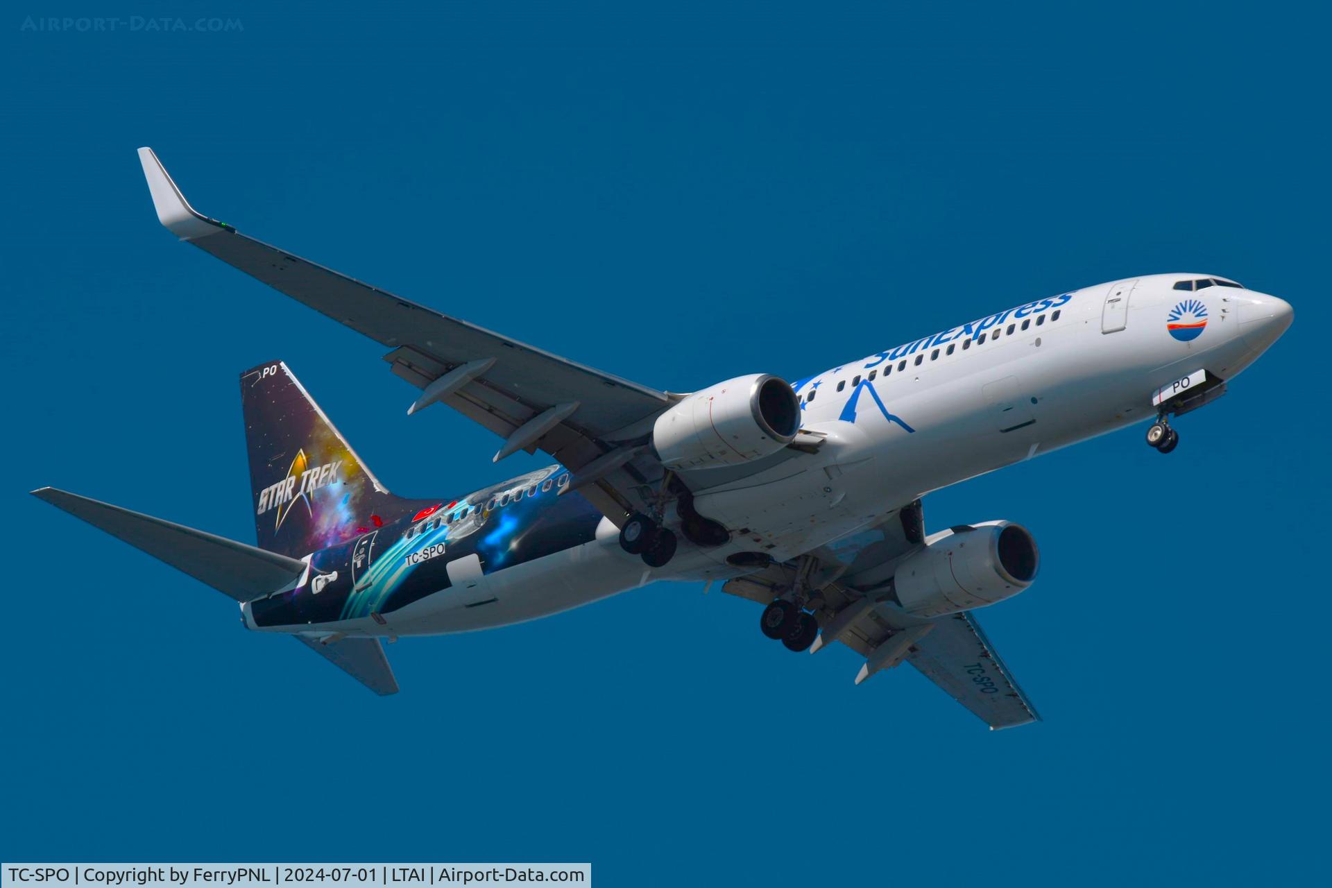 TC-SPO, 2014 Boeing 737-8MA(WL) C/N 40946, SunExpress B738 in Star Trek livery