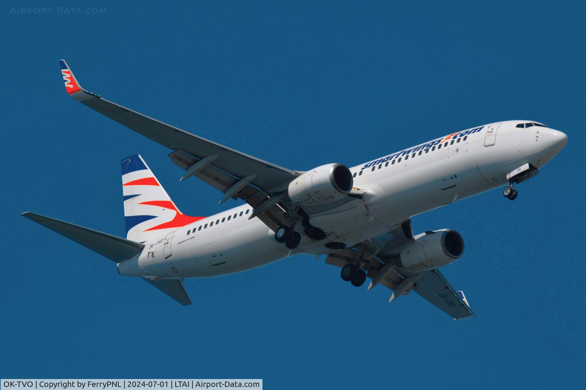 OK-TVO, 2002 Boeing 737-8CX C/N 32360, Smartwings B738