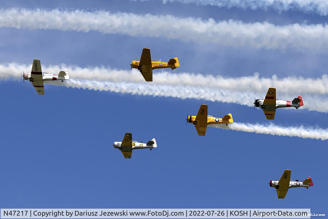 N47217, 1980 Cessna 152 C/N 152-83188, Formation of trainers