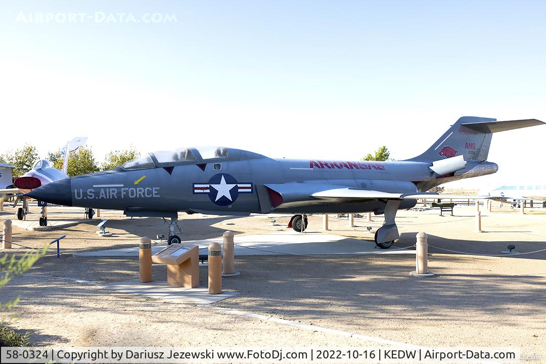 58-0324, 1958 McDonnell F-101F-111-MC Voodoo C/N 696, McDonnell F-101 Voodoo - Joe Davies Heritage Airpark