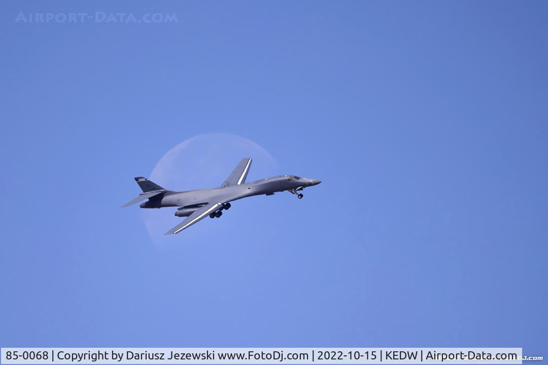 85-0068, 1985 Rockwell B-1B Lancer C/N 28, B-1B Lancer 85-0068 ED from 419th FLTS 