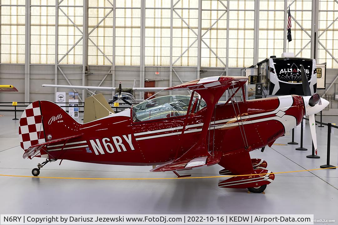 N6RY, 1992 Aviat Pitts S-2B Special C/N 5264, Aviat Inc Pitts S-2B  C/N 5264, N6RY