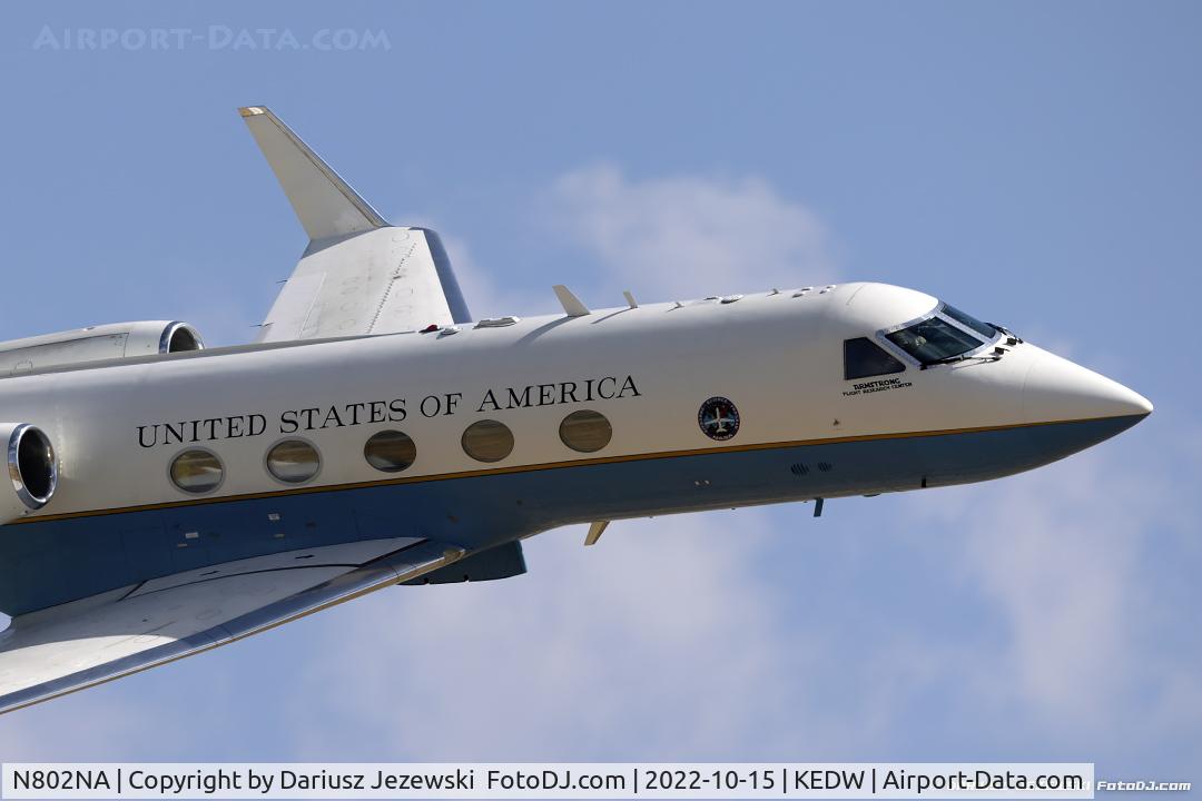 N802NA, Vought F-8C Crusader Crusader C/N 373, NASA Gulfstream Aerospace C-20A  C/N 83-0502, N802NA