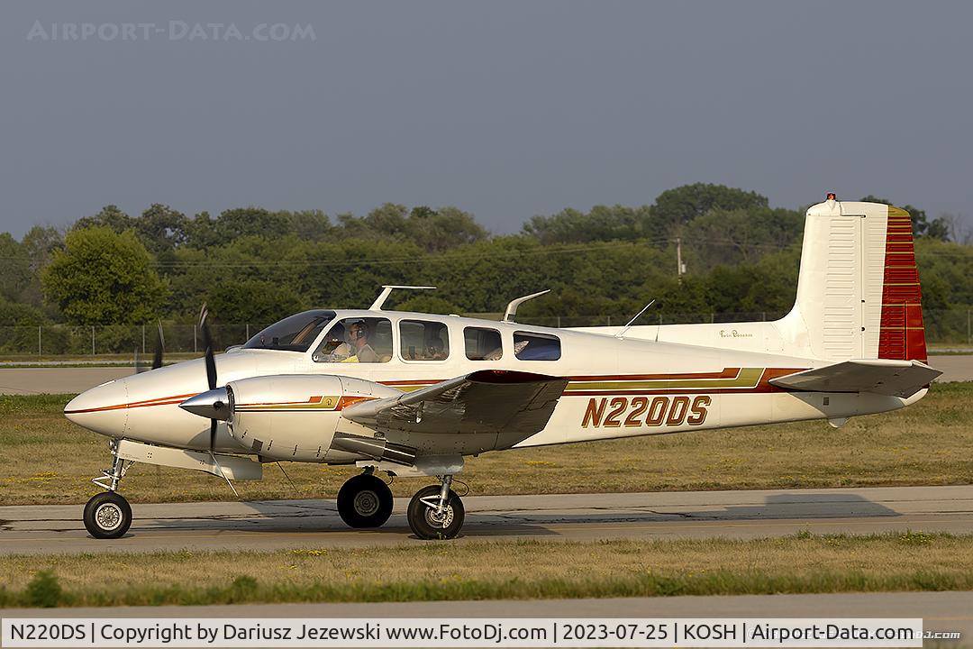 N220DS, 1960 Beech D50C Twin Bonanza C/N DH-271, Beech D50C Twin Bonanza  C/N DH-271, N220DS