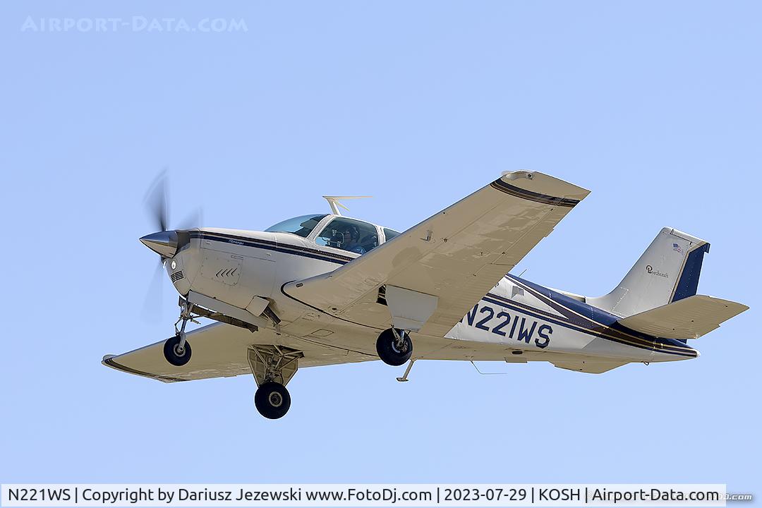 N221WS, 1976 Beech F33A Bonanza C/N CE-642, Beech F33A Bonanza  C/N CE-642, N221WS