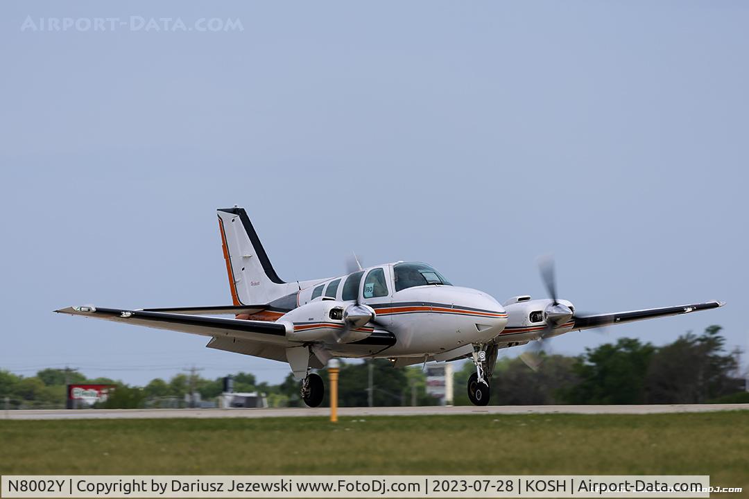 N8002Y, 1992 Beech 58 Baron C/N TH-1652, Beech 58 Baron  C/N TH-1652, N8002Y