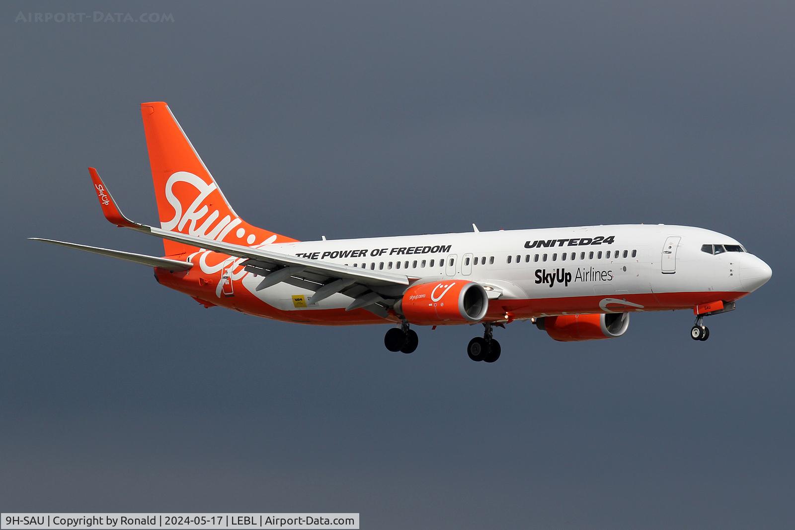 9H-SAU, 2011 Boeing 737-8KN C/N 40249, at bcn