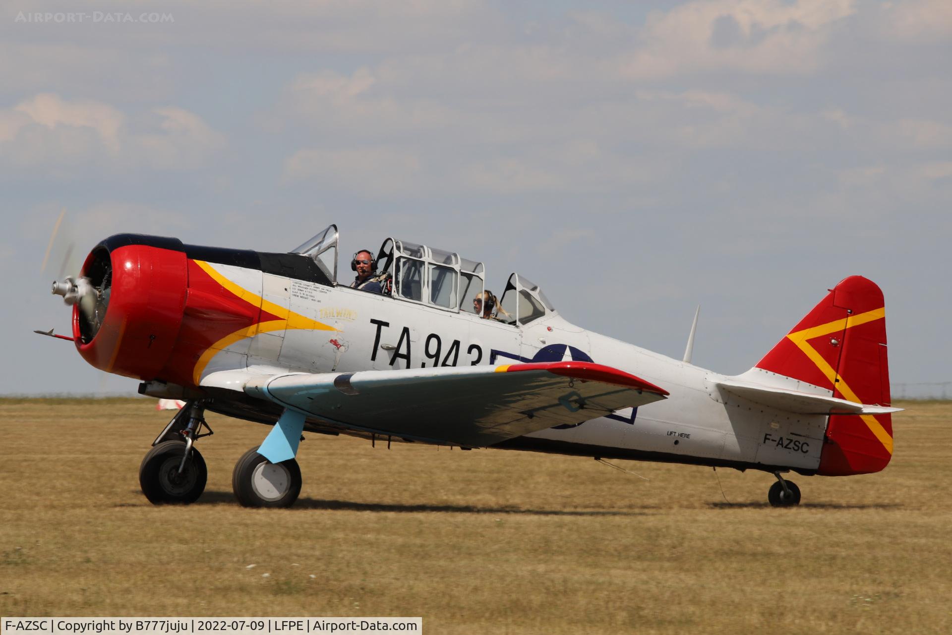 F-AZSC, North American AT-6D Texan C/N 88-15943 (41-34672), during Meaux Airshow