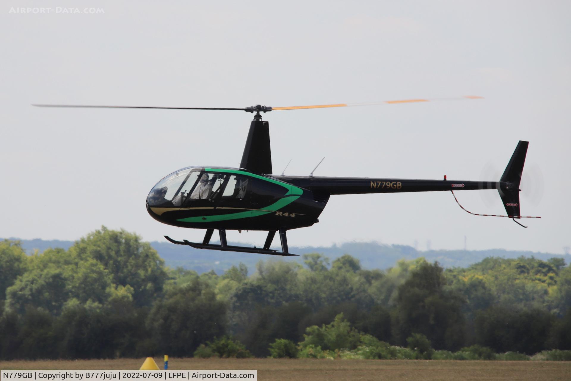 N779GB, 2004 Robinson R44 Clipper II C/N 10574, during Meaux Airshow