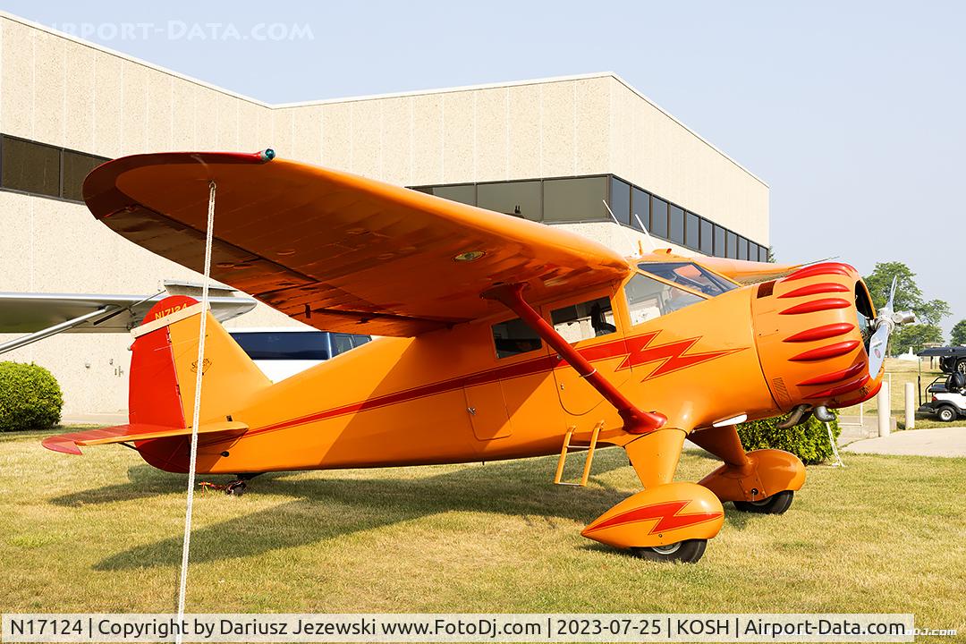 N17124, 1936 Stinson SR-8E Reliant C/N 9806, Stinson SR-8E Reliant  C/N 9806, N17124 - EAA Museum
