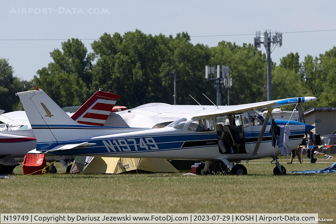 N19749, 1972 Cessna 172L C/N 17260720, Cessna 172L Skyhawk  C/N 17260720, N19749