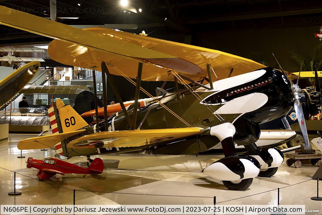 N606PE, 1992 Curtiss P-6E Hawk Replica C/N 32-260, Hawk P-6E  C/N 32-260, NX606PE - EAA Museum
