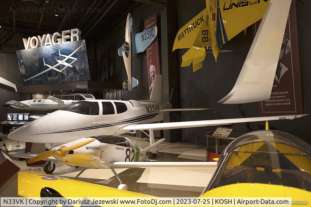 N33VK, 1991 Cirrus VK30 C/N 005, Cirrus VK 30  C/N 5, N33VK - EAA Museum