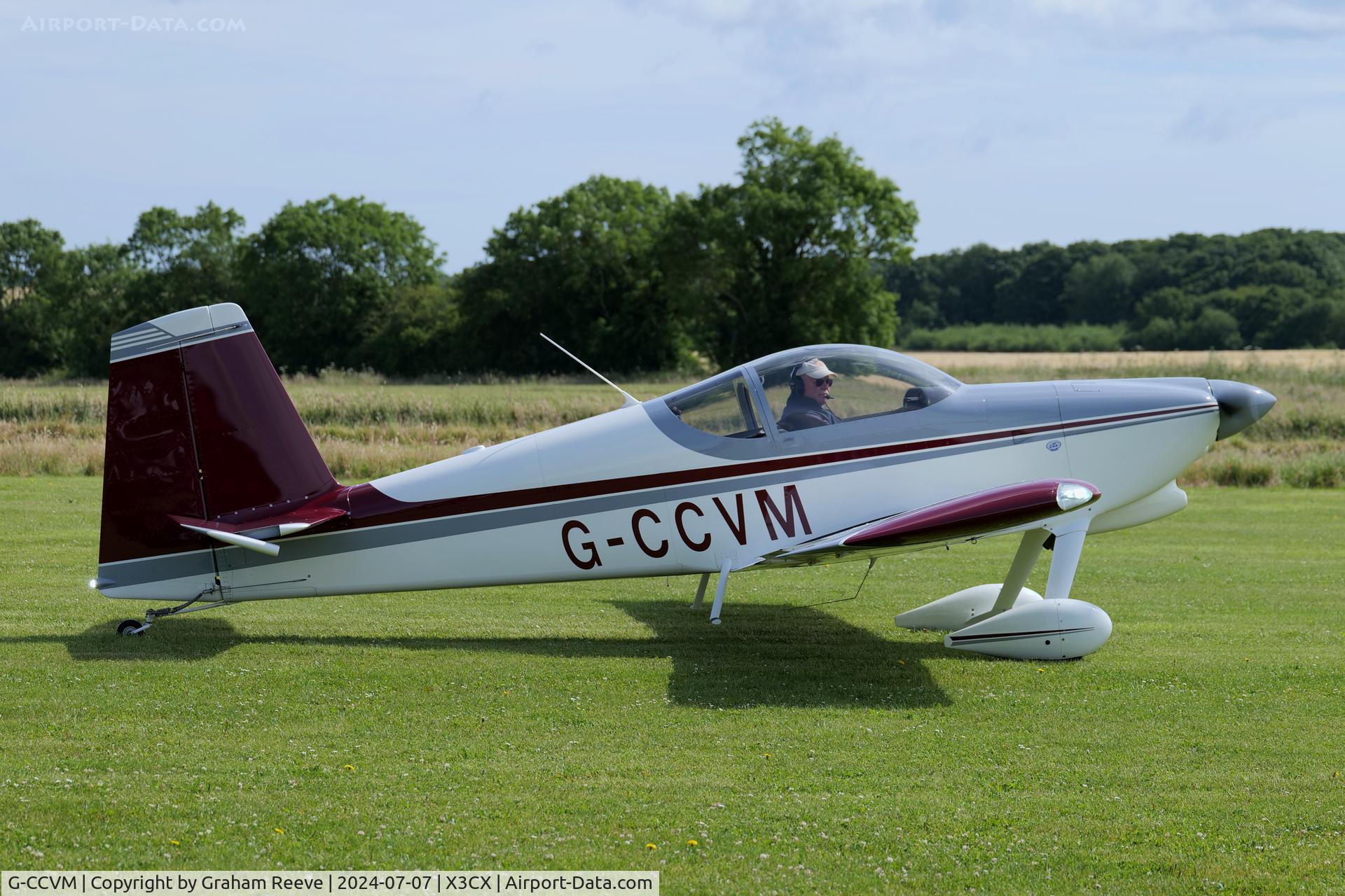 G-CCVM, 2006 Vans RV-7A C/N PFA 323-14213, On the ground at Northrepps.