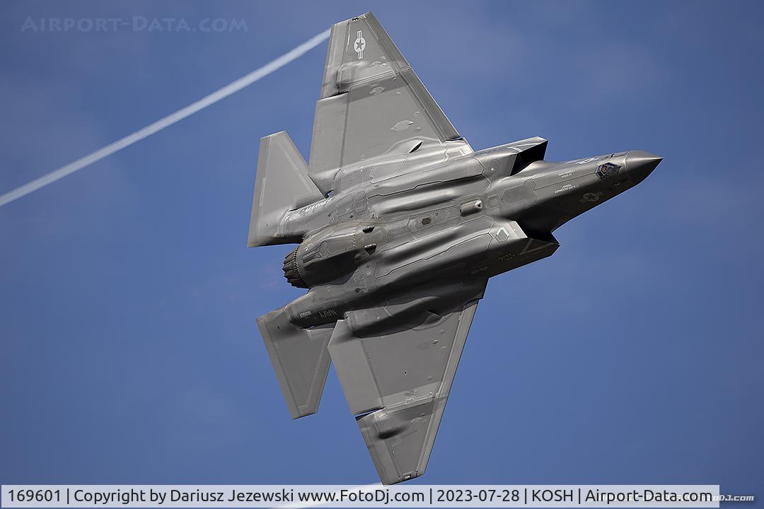 169601, 2016 Lockheed Martin F-35C Lightning II C/N CF-35, F-35C Lightning II 169601 NJ-437 from VFA-125 