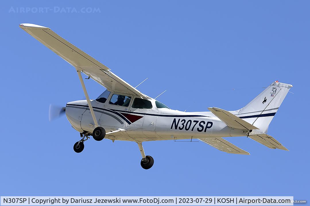N307SP, 2003 Cessna 172S C/N 172S9486, Cessna 172N Skyhawk  C/N 17273438, N307SP
