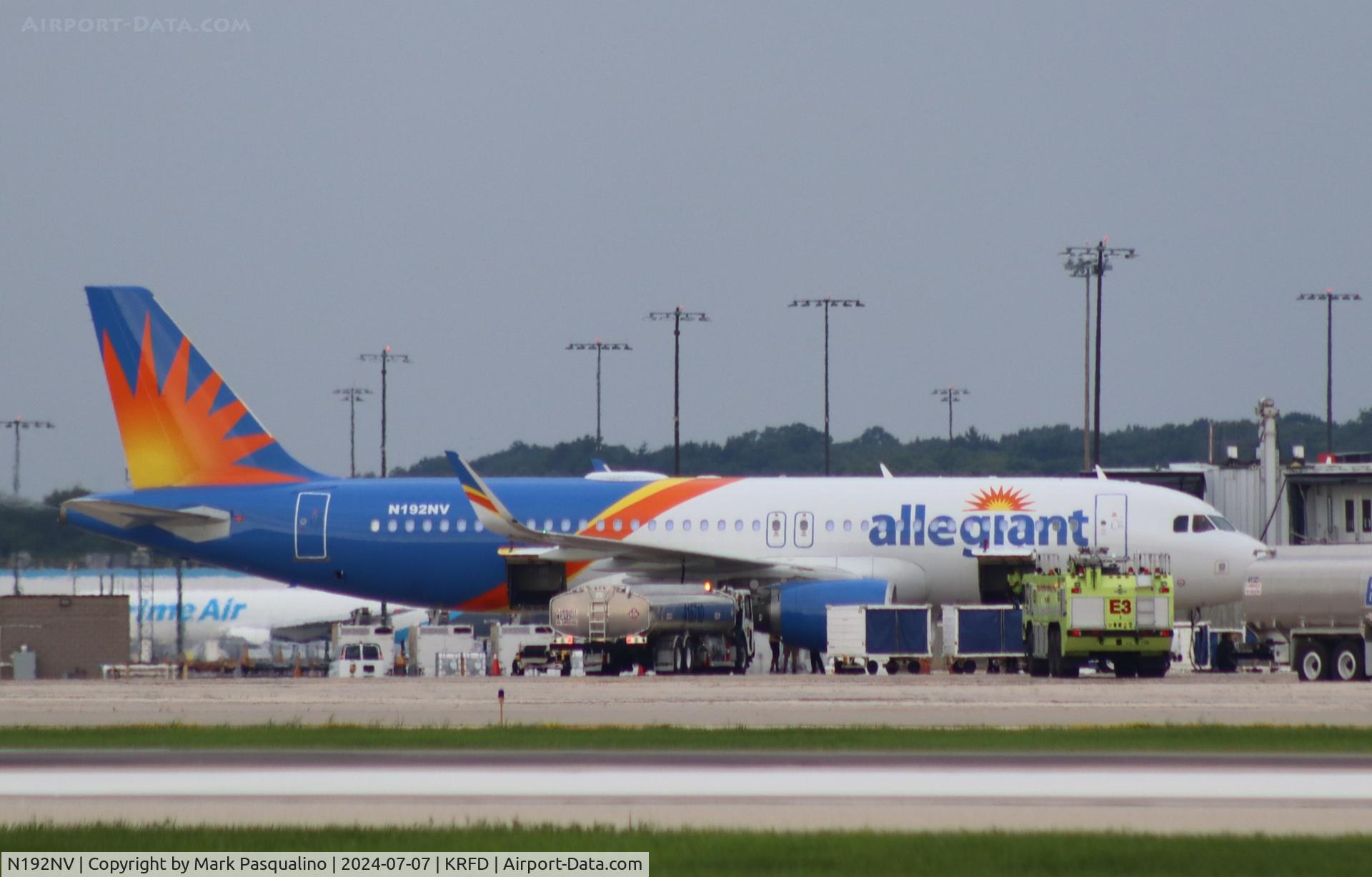 N192NV, 2015 Airbus A320-214 C/N 6787, Airbus A320-214