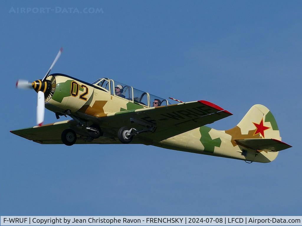F-WRUF, 1988 Bacau Yak-52 C/N 888615, private Yak52