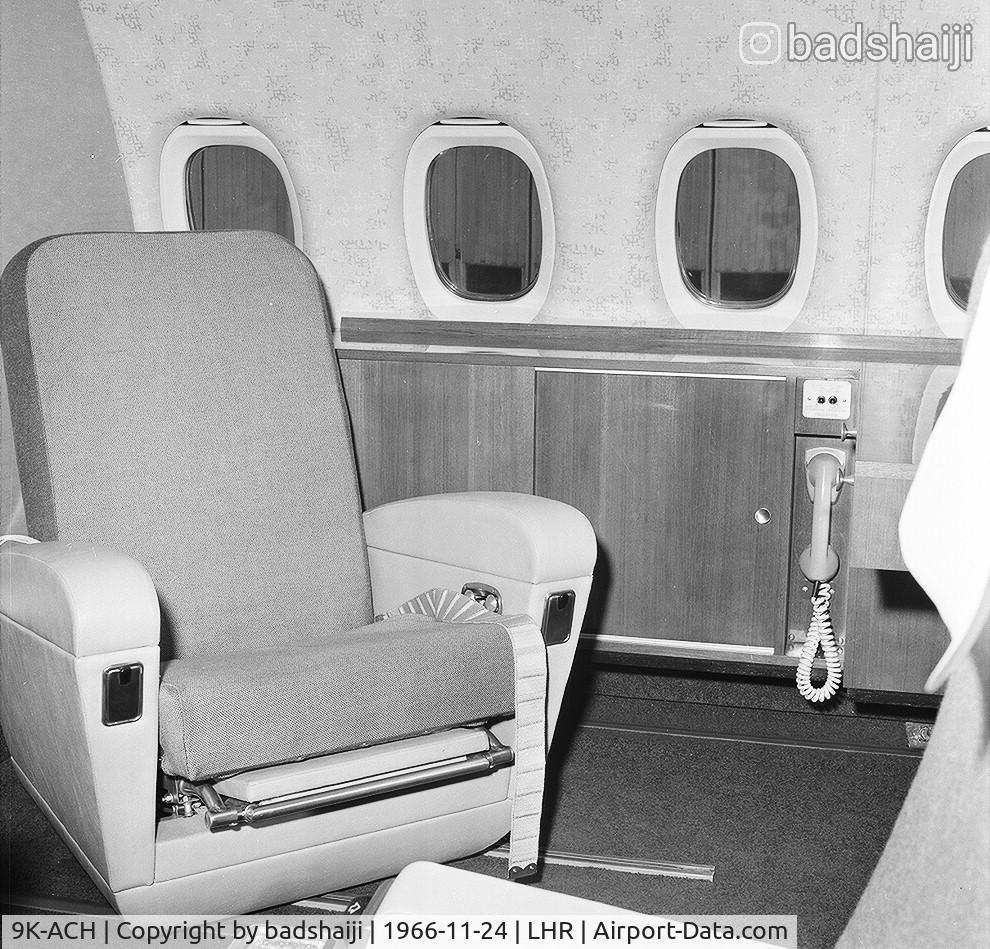 9K-ACH, 1966 Hawker Siddeley HS.121 Trident 1E C/N 2134, Delivering the aircraft to the state of Kuwait