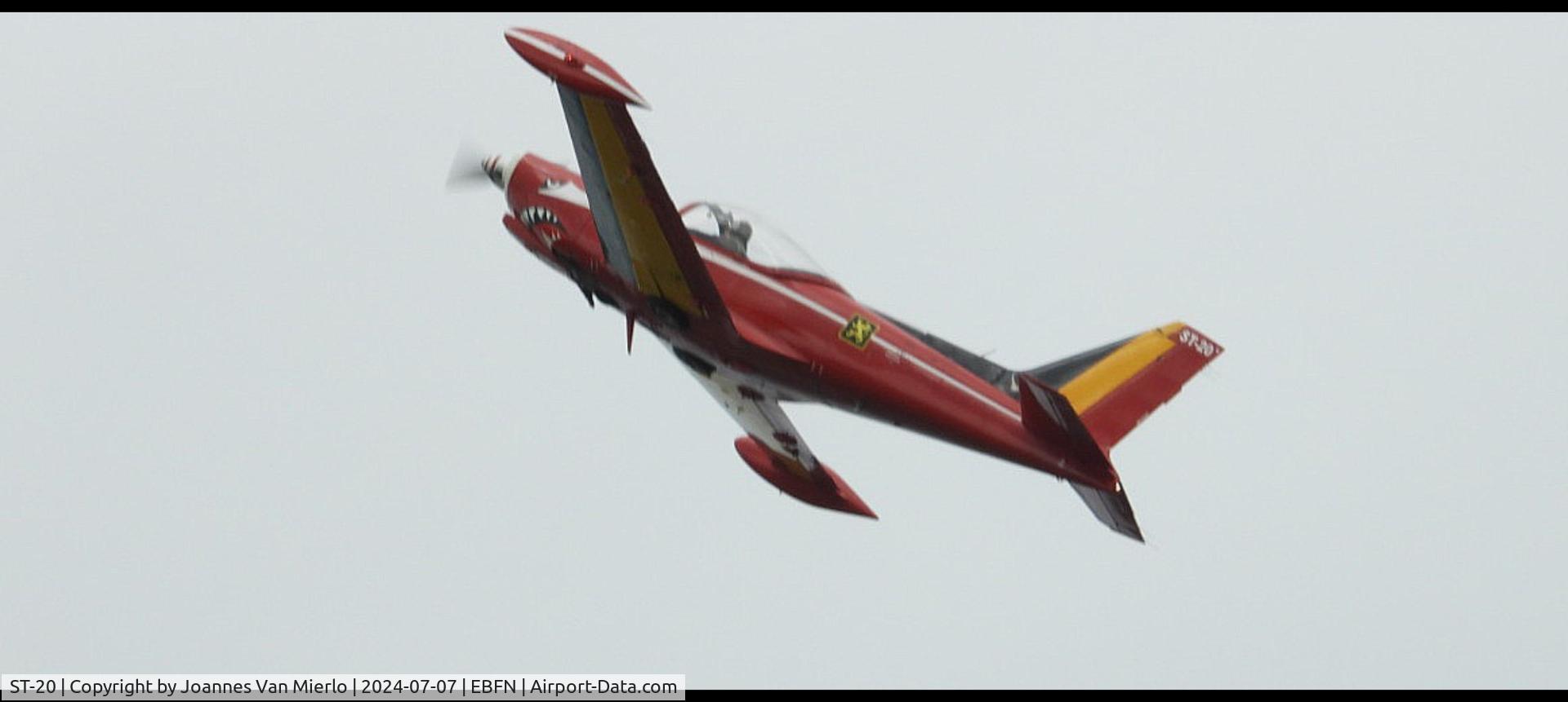 ST-20, SIAI-Marchetti SF-260MB C/N 10-20, Koksijde