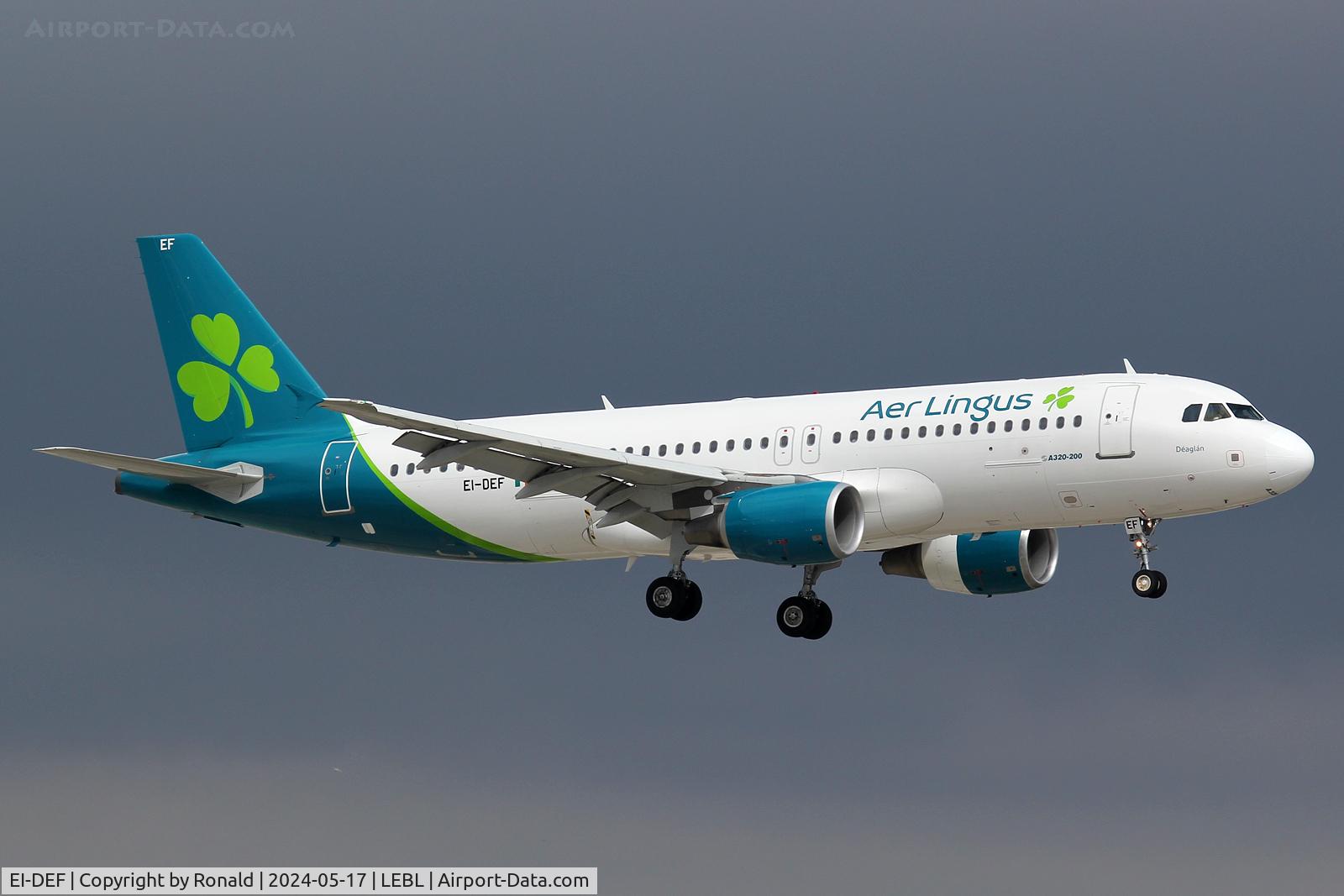 EI-DEF, 2004 Airbus A320-214 C/N 2256, at bcn