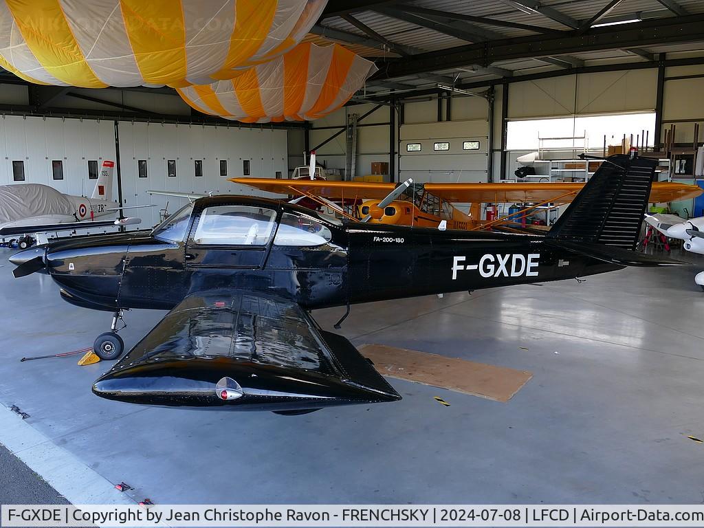 F-GXDE, Fuji FA-200-180AO Aero Subaru C/N 214, private