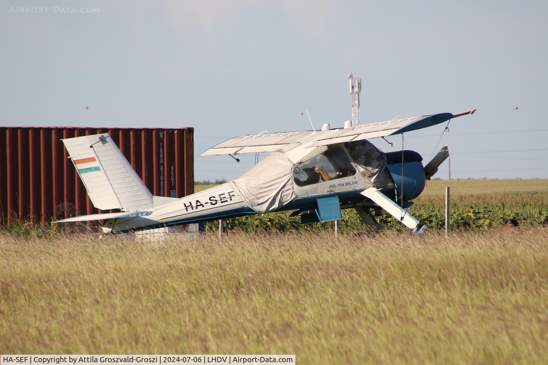 HA-SEF, 1970 PZL-Okecie PZL-104 Wilga C/N 59064, LHDV - Dunaújváros Airport, Kisapostag - Hungary