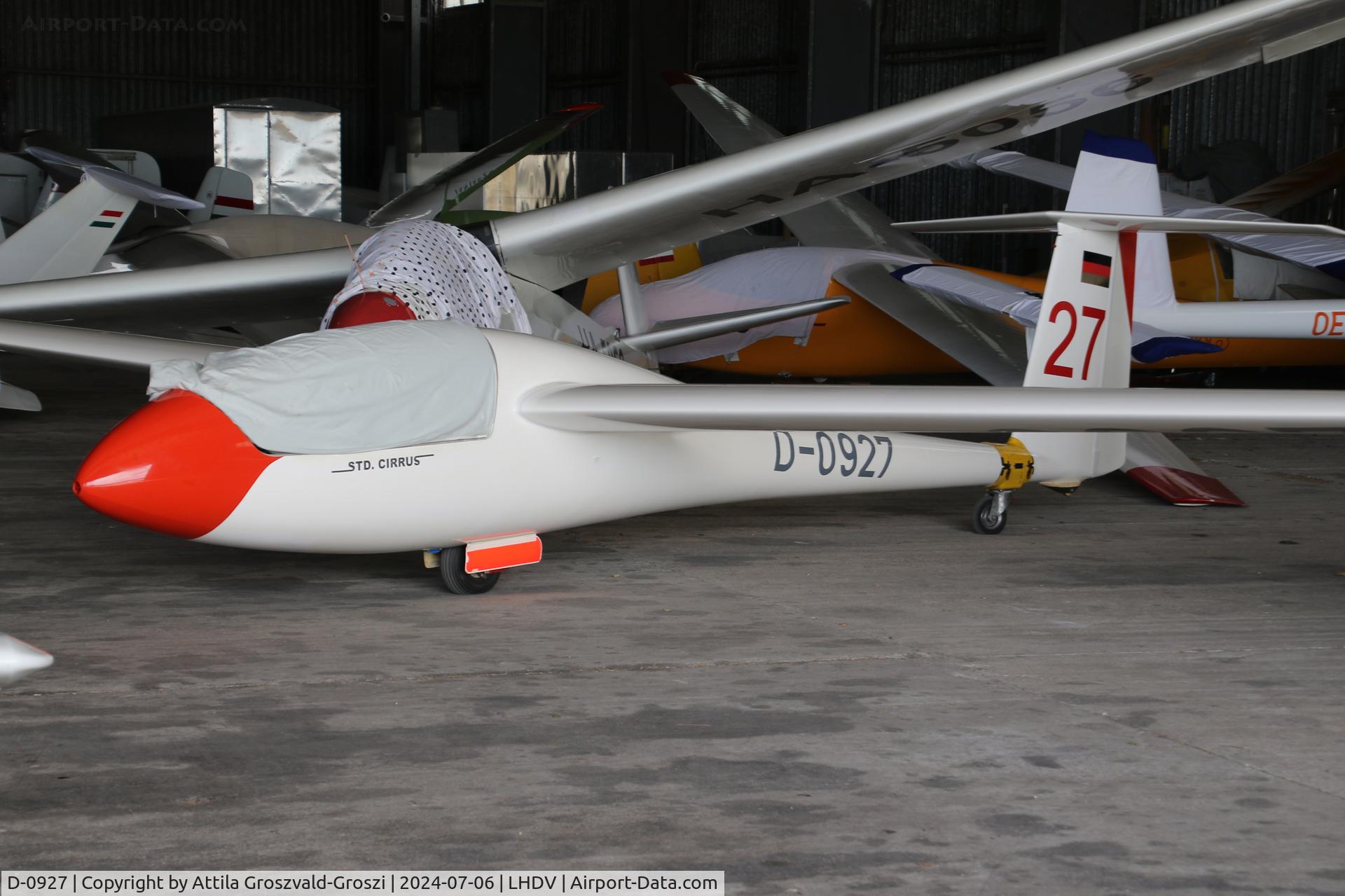 D-0927, 1972 Schempp-Hirth Standard Cirrus C/N 218, LHDV - Dunaújváros Airport, Kisapostag - Hungary