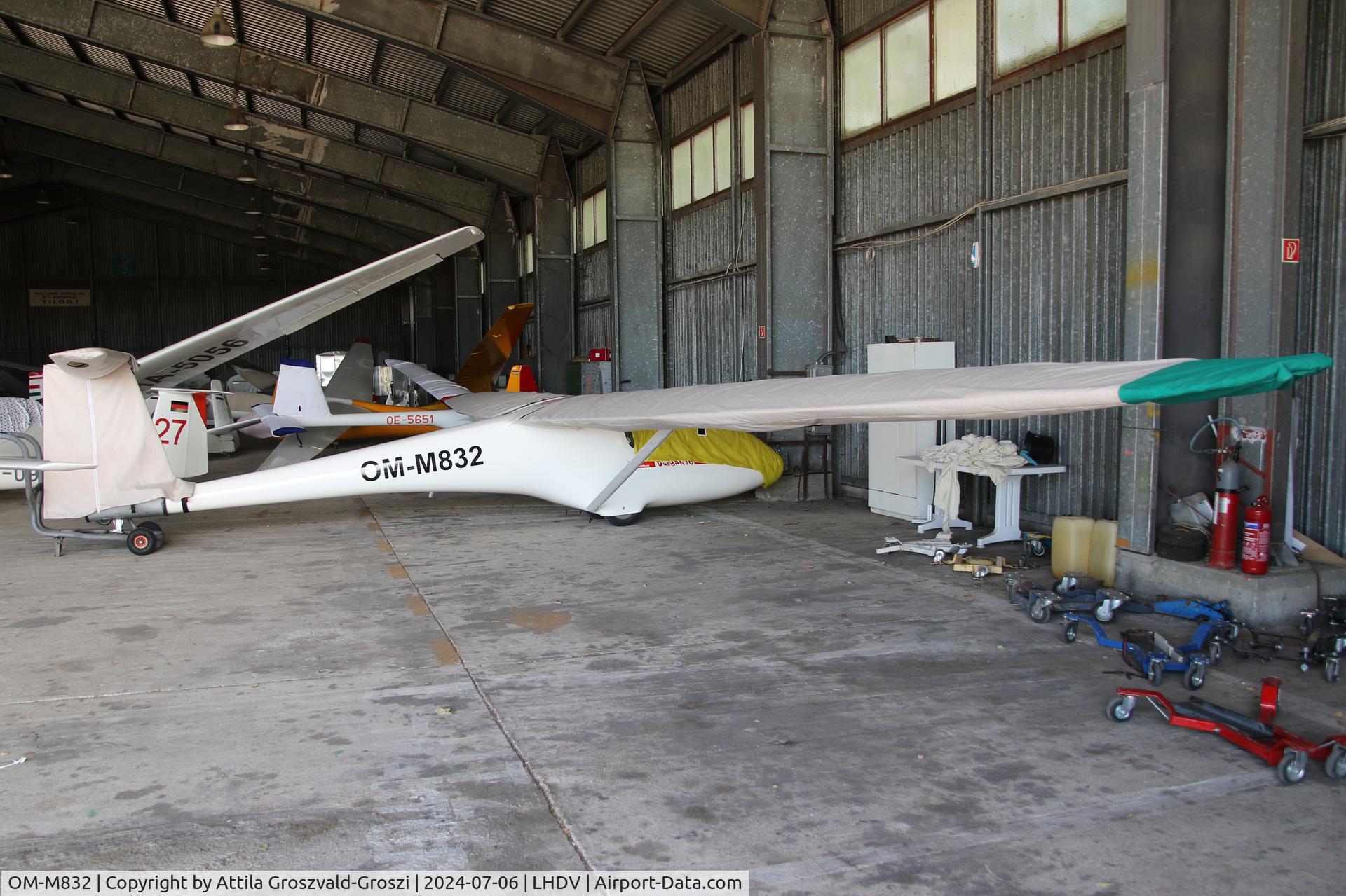 OM-M832, ProFe DuoBanjo, LHDV - Dunaújváros Airport, Kisapostag - Hungary