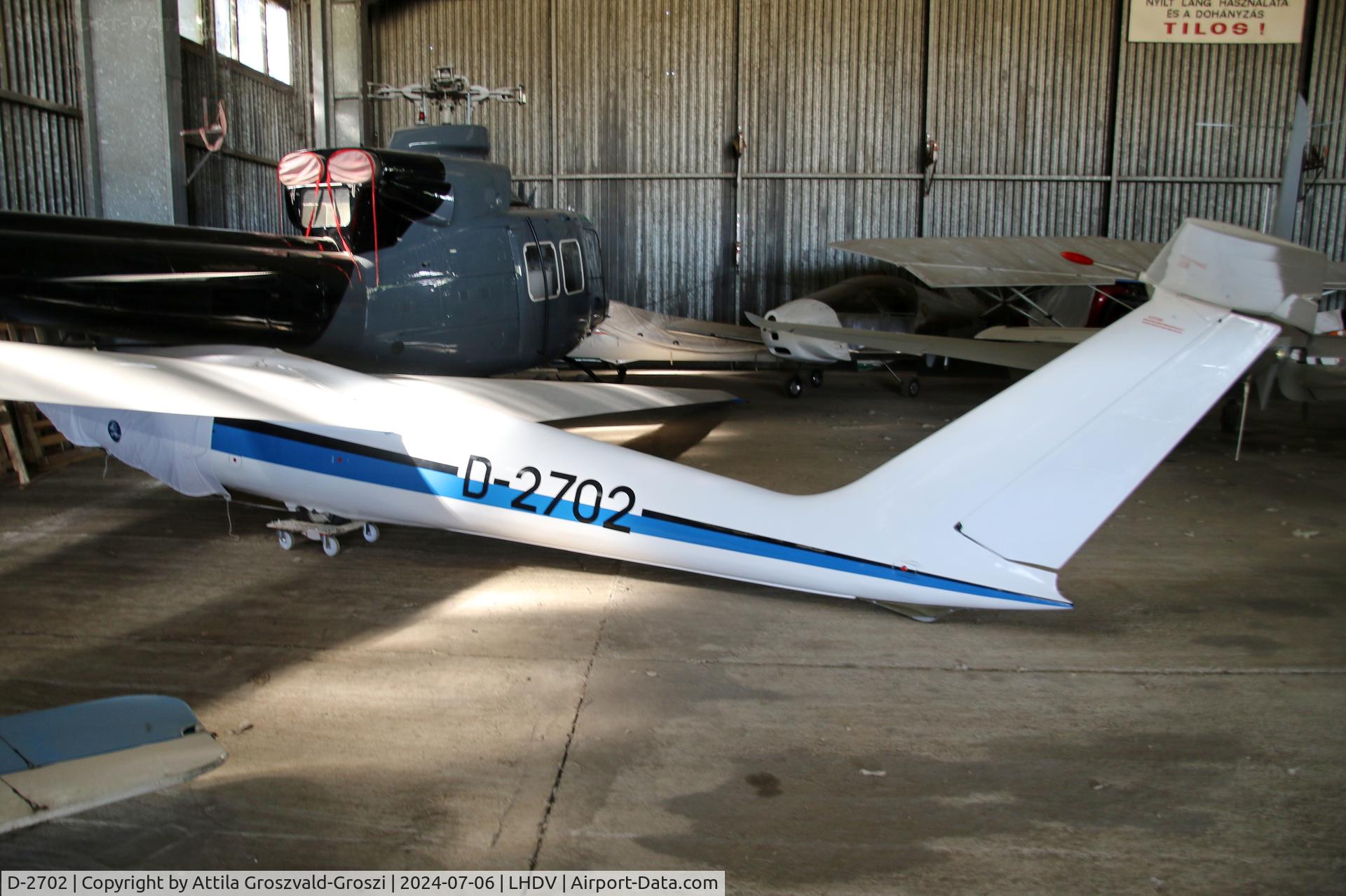 D-2702, 1970 PZL-Bielsko SZD-32A Foka 5 C/N W-427, LHDV - Dunaújváros Airport, Kisapostag - Hungary