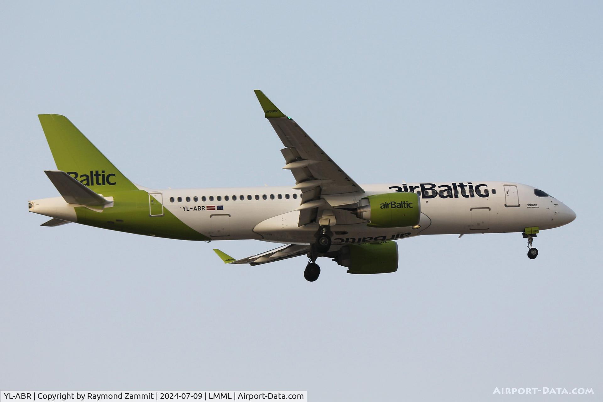 YL-ABR, Airbus 220-371 C/N 55240, A220 YL-ABR Air Baltic