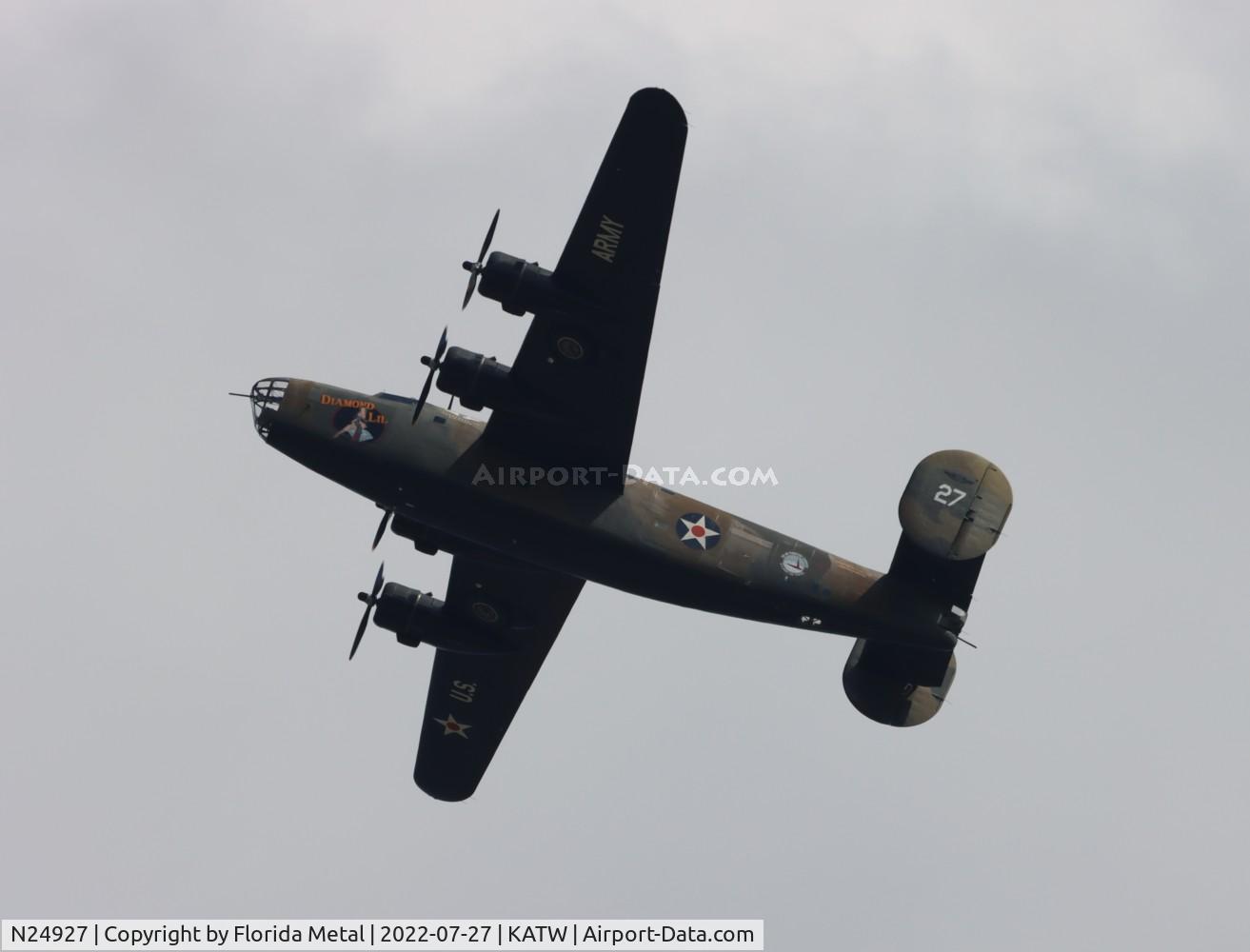 N24927, 1940 Consolidated Vultee RLB30 (B-24) C/N 18, B-24 Diamond Lil zx