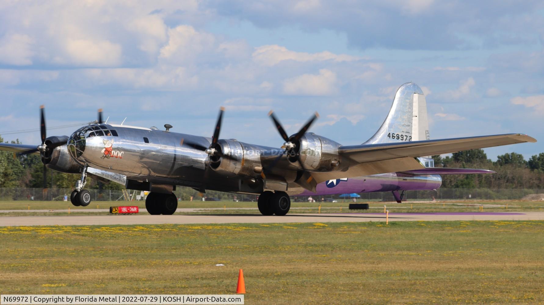 N69972, 1944 Boeing TB-29 (B-29-70-BW) Superfortress C/N 10804, OSH 2022 zx