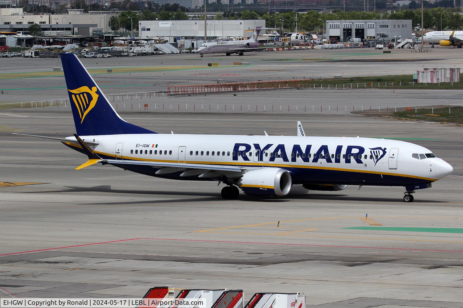 EI-IGW, 2023 Boeing 737-8 200 C/N 67079, at bcn