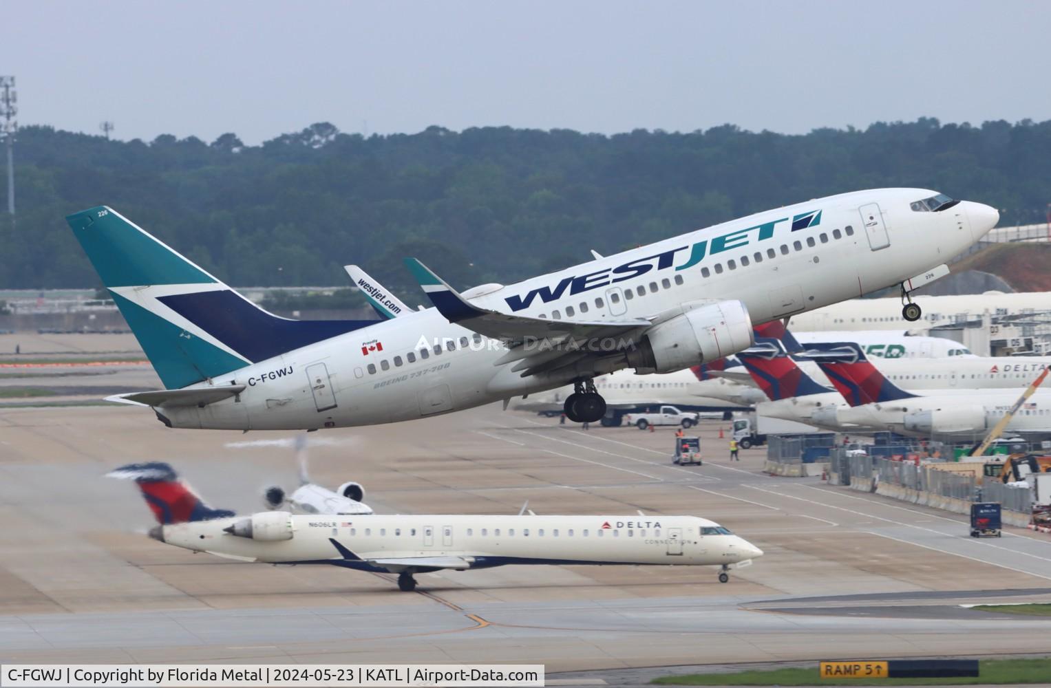 C-FGWJ, 1969 Boeing 737-217 C/N 20196, WJA 737 zx ATL-CYVR