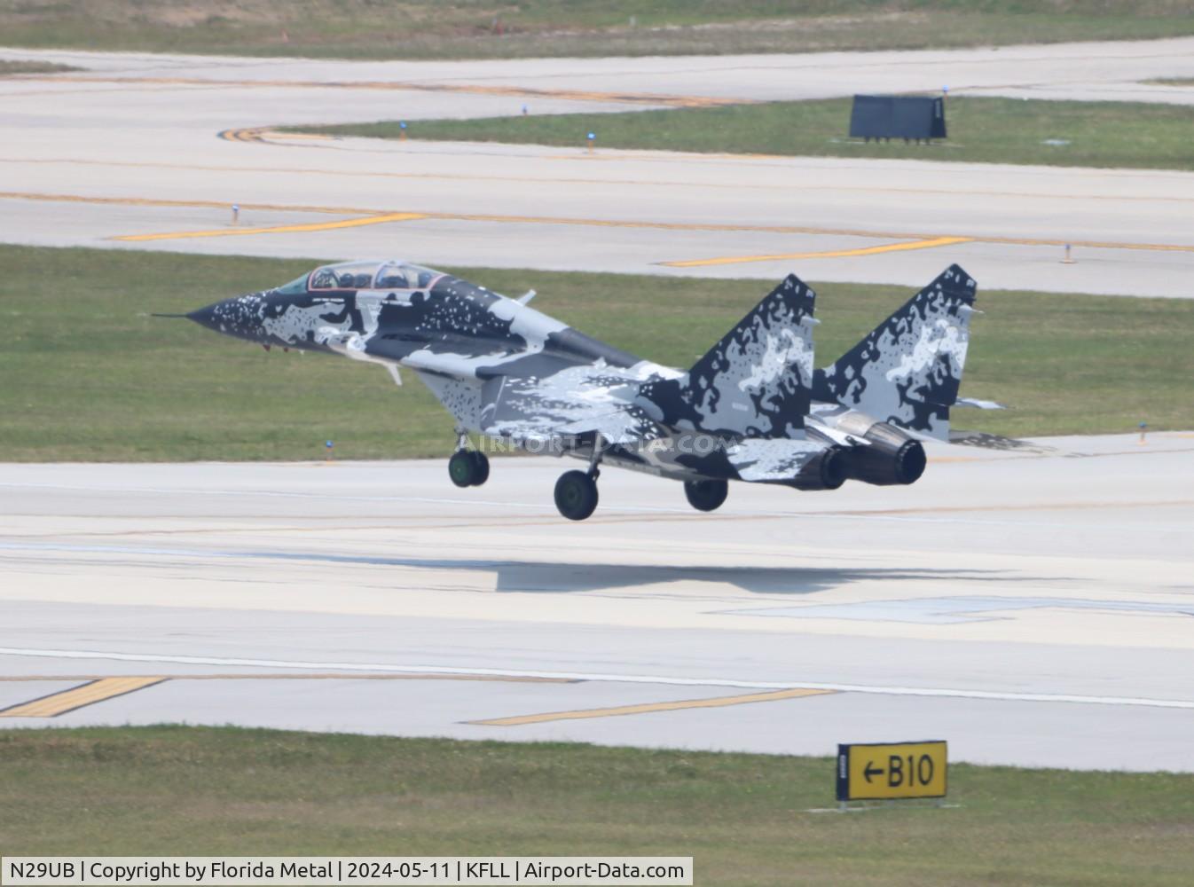N29UB, 1989 Mikoyan-Gurevich MiG-29UB C/N 50903014896, Mig-29 zx