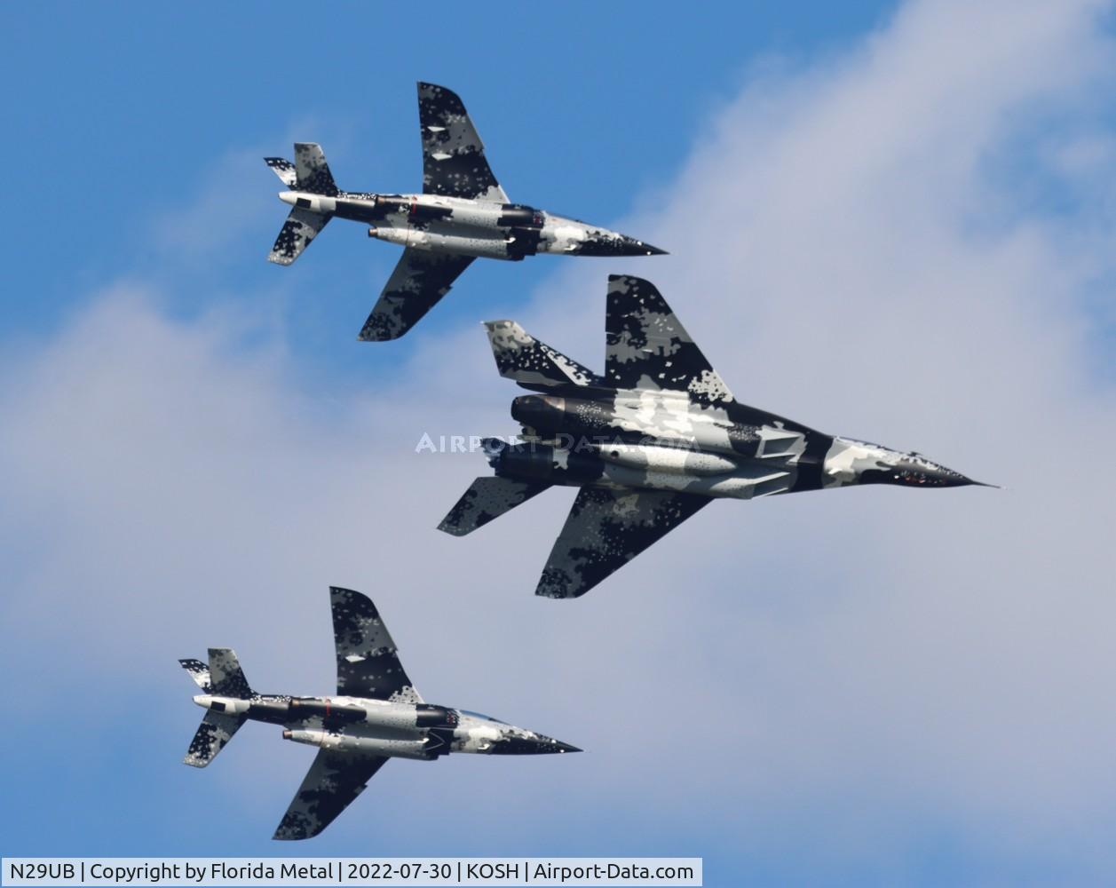 N29UB, 1989 Mikoyan-Gurevich MiG-29UB C/N 50903014896, OSH 2022 zx